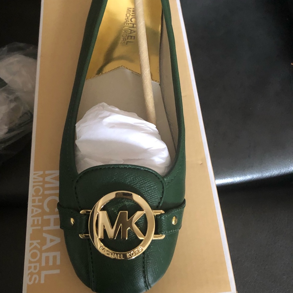 Leather flat Mchael Kors green